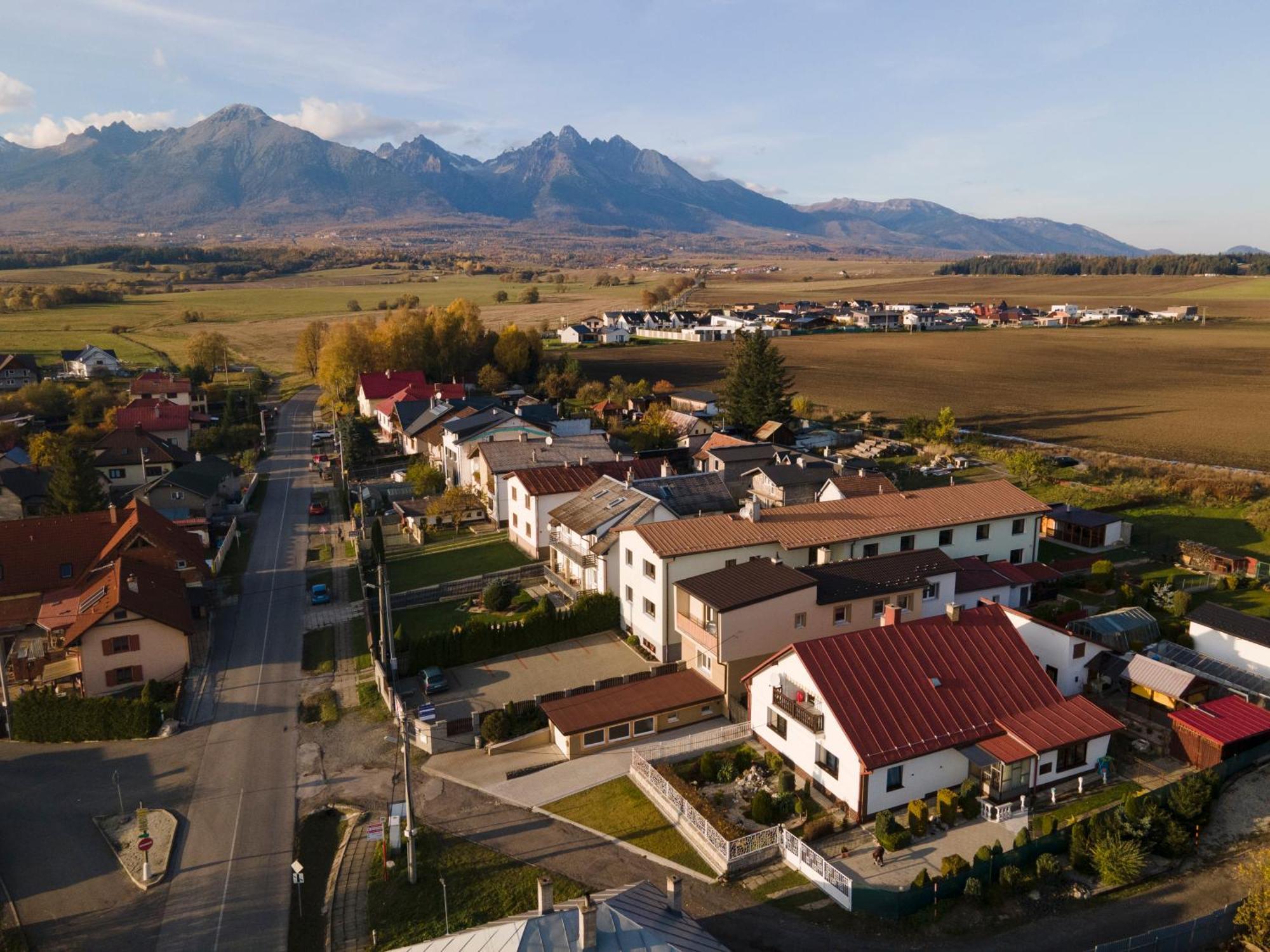 Hotel Tatransky Dom Sk Veľký Slavkov Exteriér fotografie